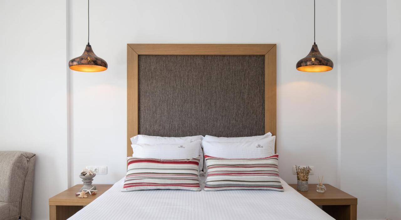Imagine Luxury Suites Nikiti  Exterior foto