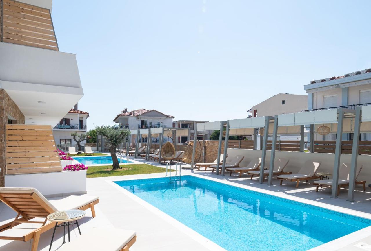Imagine Luxury Suites Nikiti  Exterior foto