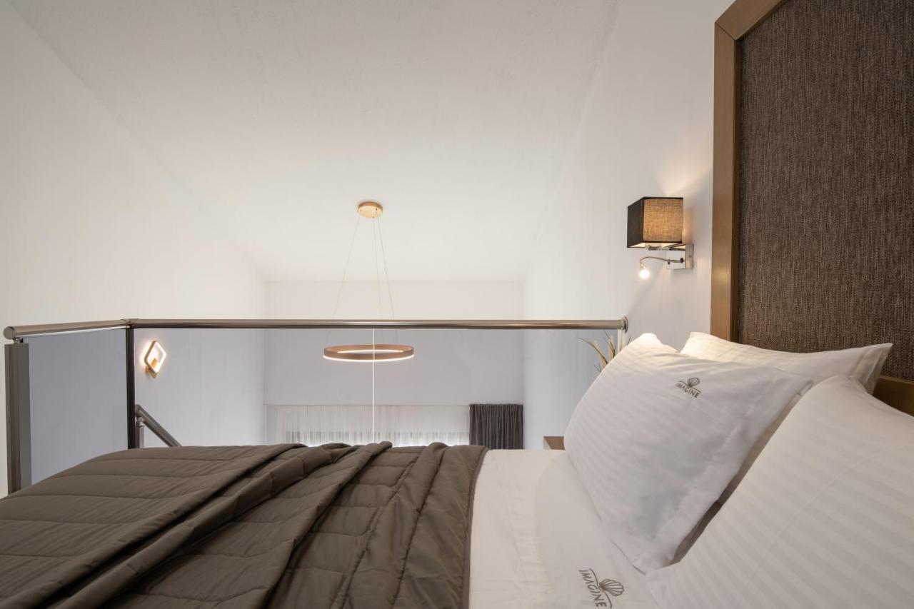 Imagine Luxury Suites Nikiti  Exterior foto